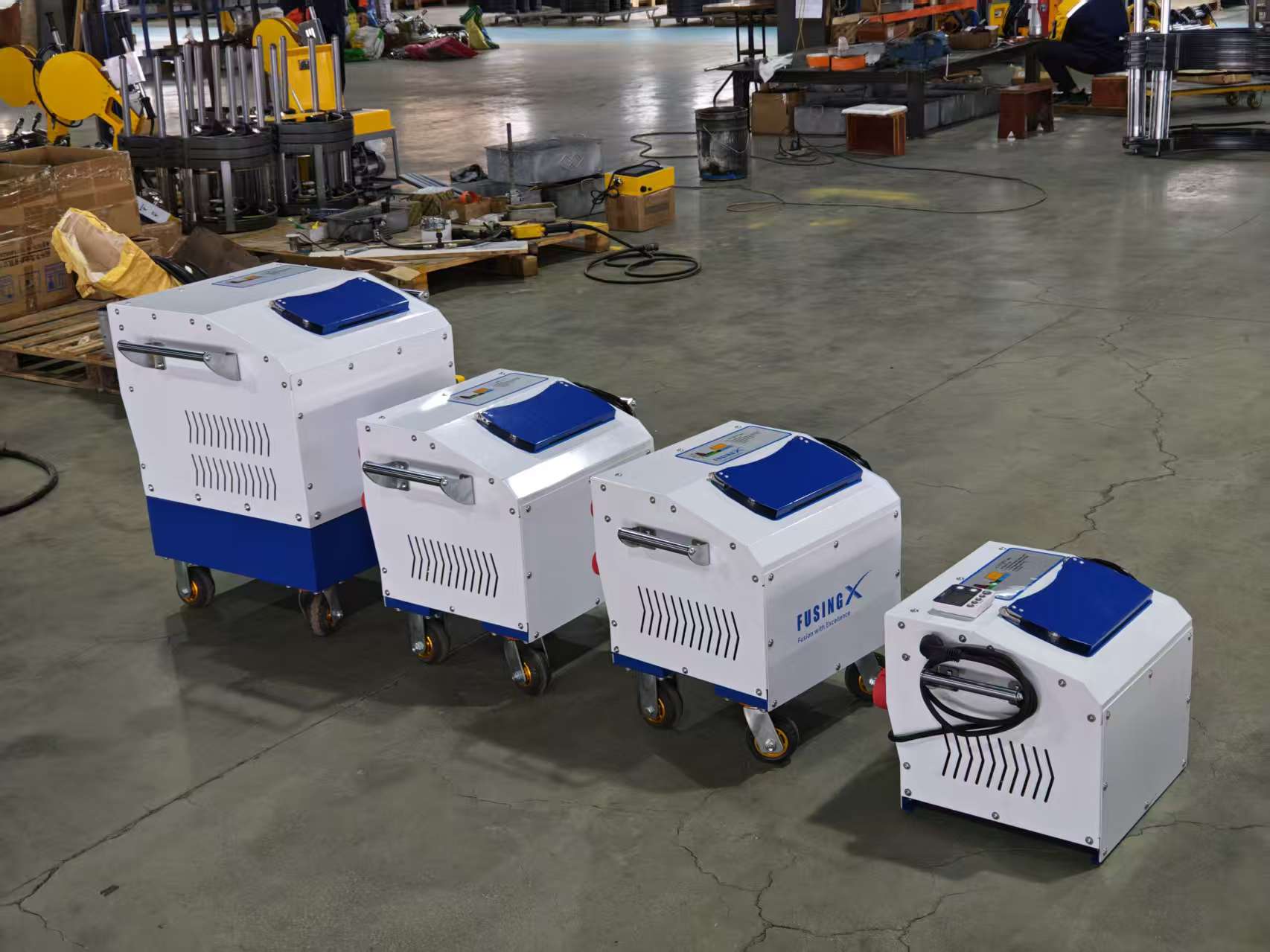 الوحدة الهيدروليكية المغلقة الجديدة والمحدثة من سلسلة FX لآلات الدمج المؤخرة