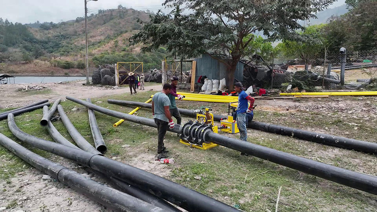 تعمل شركة Welping Machinery على تمكين صناعة تربية الأحياء المائية في هندوراس من خلال آلة اللحام التناكبي PE
